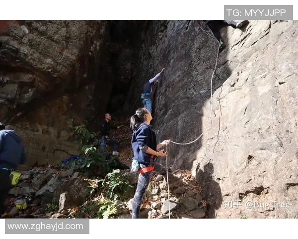 杨静专访：从初学者到攀岩高手的心路历程与成长故事